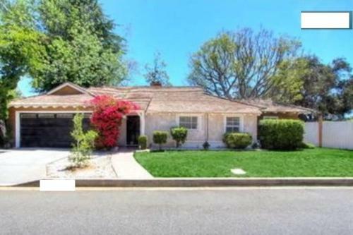 Three Bedroom Villa In Bel Air