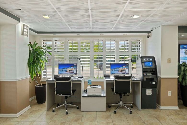 Hotel Best Western Plus Holiday Sands Inn & Suites