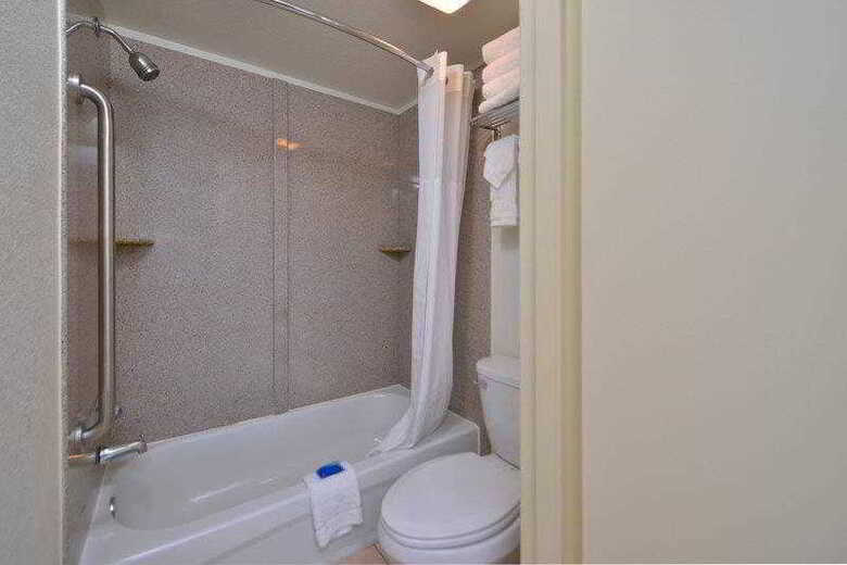 Hotel Best Western Plus Holiday Sands Inn & Suites
