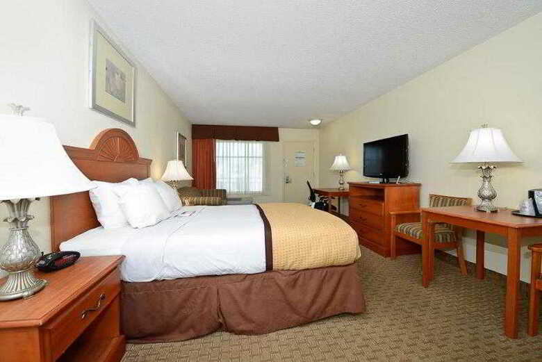 Hotel Best Western Plus Holiday Sands Inn & Suites