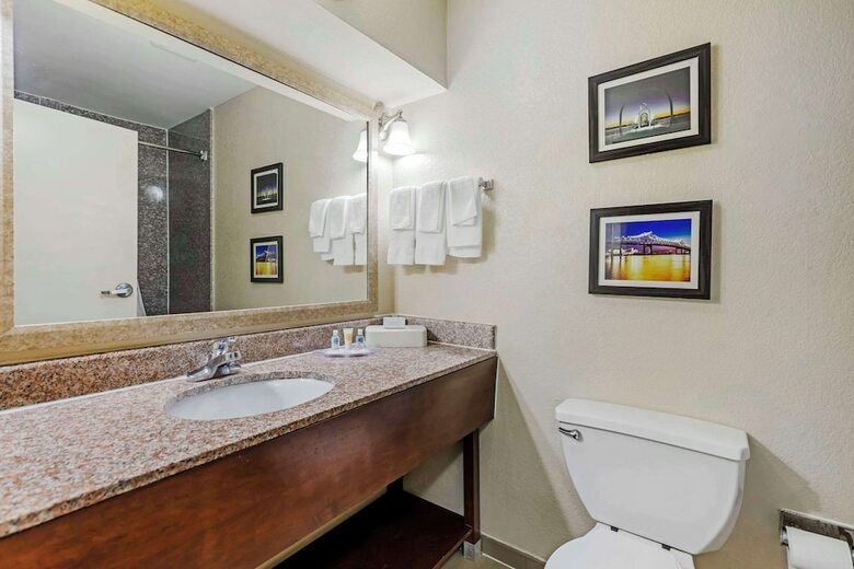 Hotel Comfort Suites Port Allen