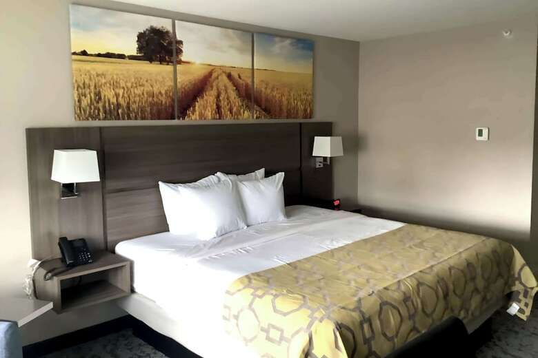 Hotel Baymont Inn And Suites Mattoon