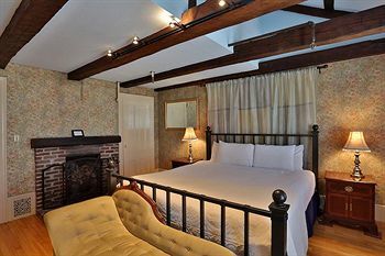 Posada The Kennebunk Inn