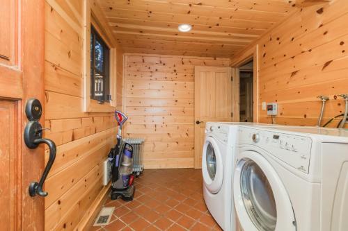 Donner Bliss Home