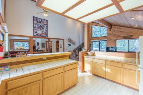 Alpine Forest View Cabin In Tahoe Donner Truckee Ca Home