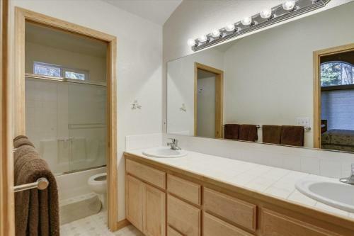 Ota's Tahoe Donner Vacation Home Home