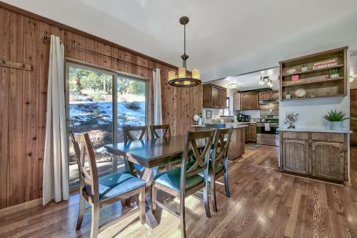 Donner Trail Home 14317