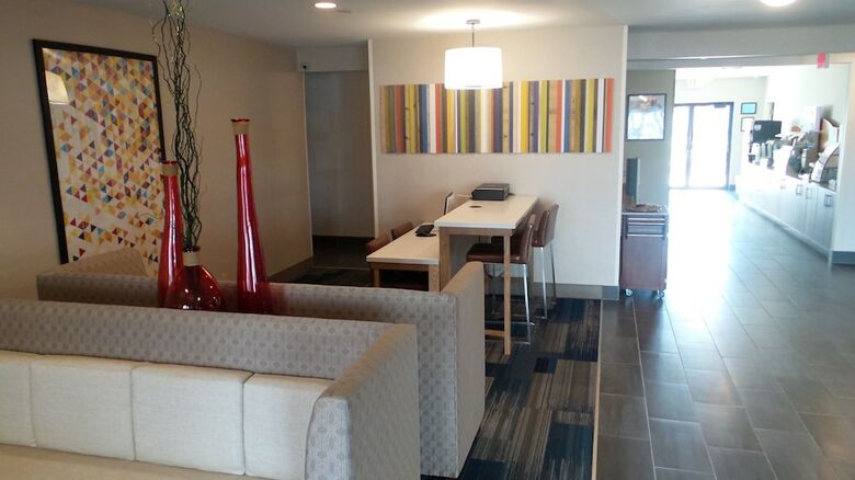 Hotel Holiday Inn Express & Suites - Muncie