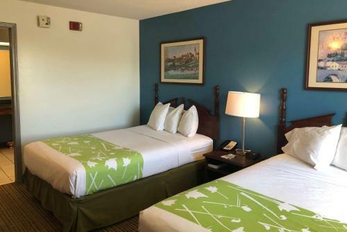 Hotel Baymont Inn & Suites - Roanoke Rapids