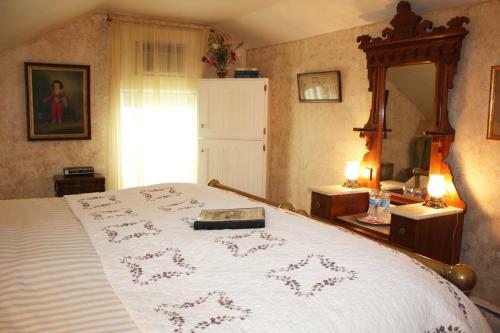 Bed & Breakfast The White House Inn