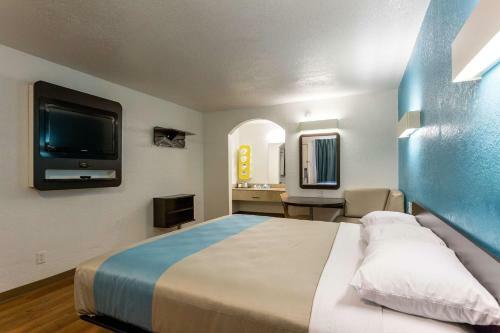 Motel 6 Bryan/college Station