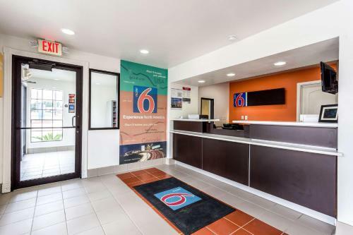 Motel 6 Bryan/college Station