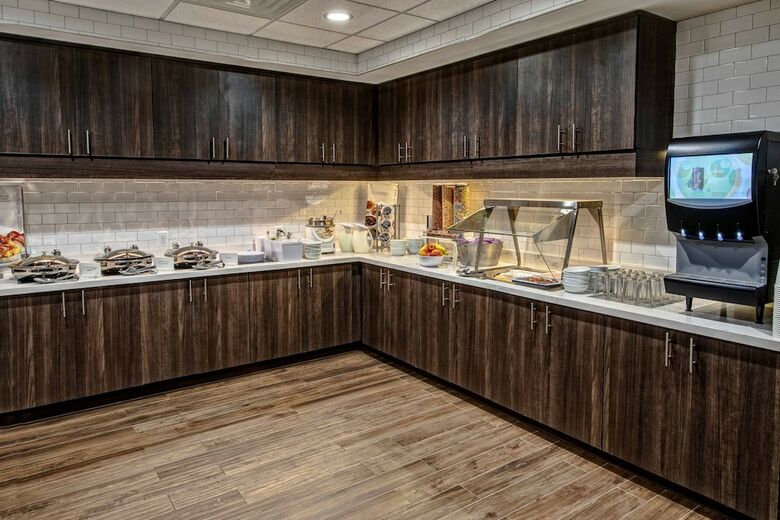 Hotel Residence Inn By Marriott Tulsa Midtown
