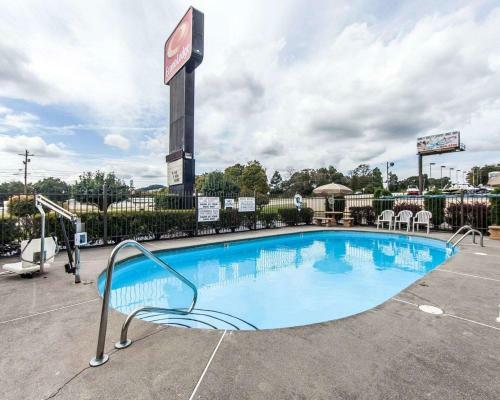 Hotel Econo Lodge Lenoir City