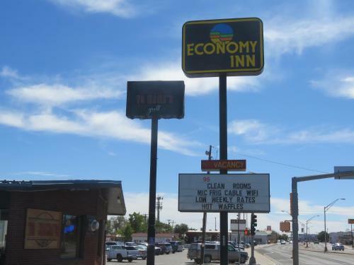 Motel Economy Inn