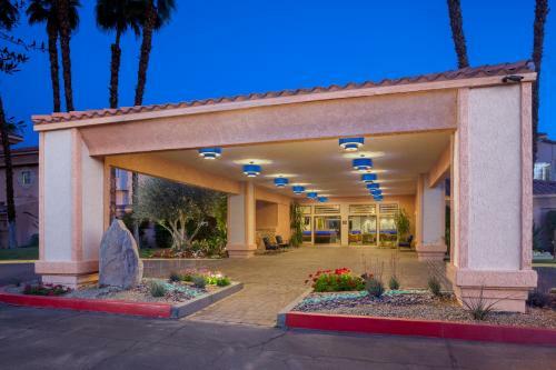 Hotel Welk Resorts Desert Oasis