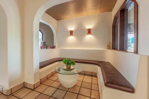 Hotel Taos Valley Lodge