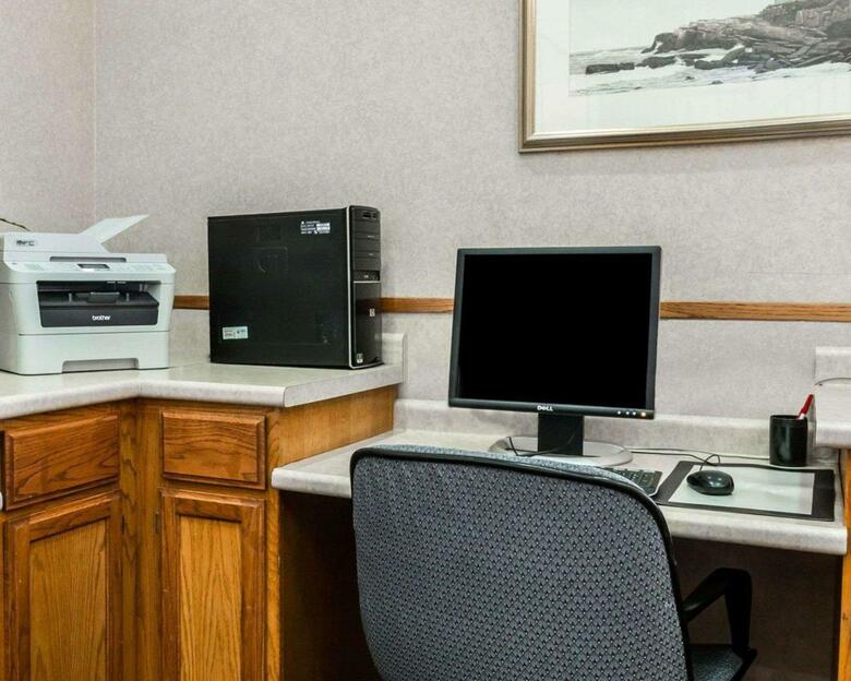 Hotel Econo Lodge Inn & Suites