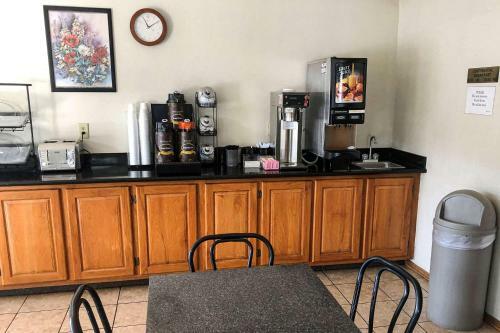 Motel Americas Best Value Inn