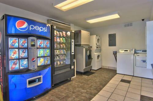 Motel 6 Woodland - Sacramento Area