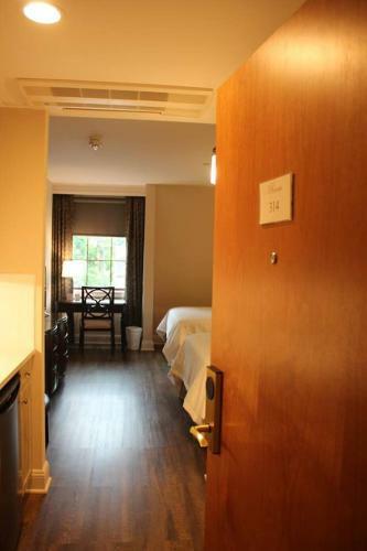 Hotel Norwalk Inn And Conference Center
