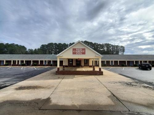 Motel Red Carpet Inn Emporia