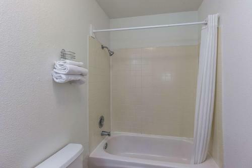 Motel 6 Beaverton