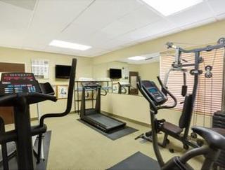 Hotel Wingate By Wyndham Raleigh Durham / Airport