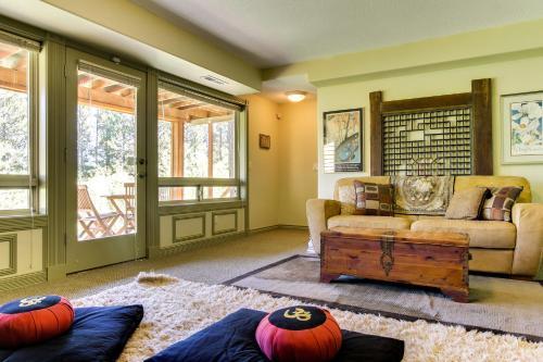 Shanti River House - Near La Pine State Park
