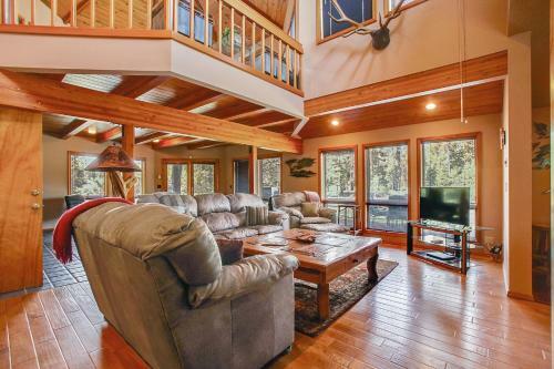 Big River Hideaway Three-bedroom Home