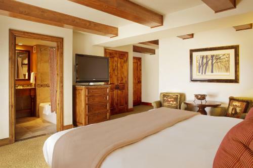 Hotel Snake River Lodge & Spa