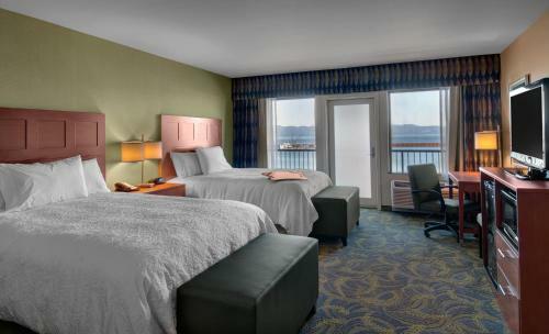 Hotel Hampton Inn & Suites Astoria
