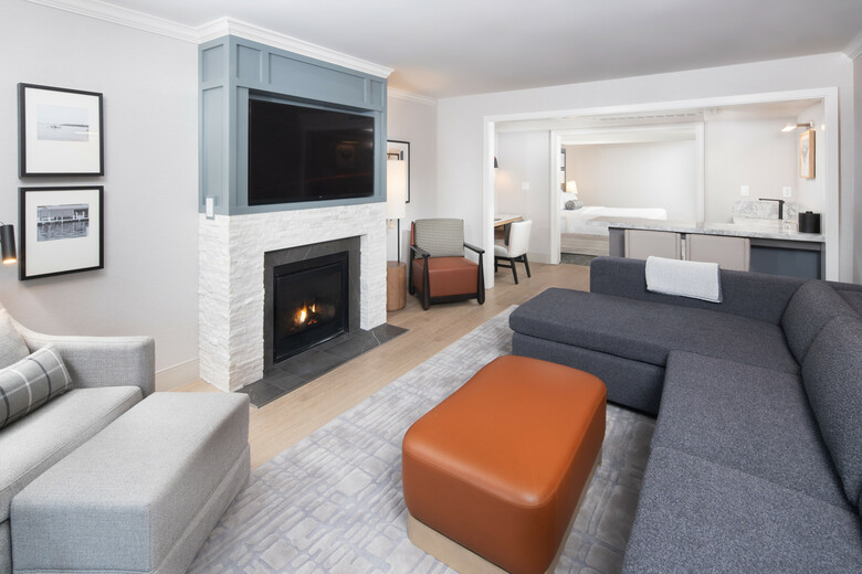 Hotel Grand Geneva Resort & Spa