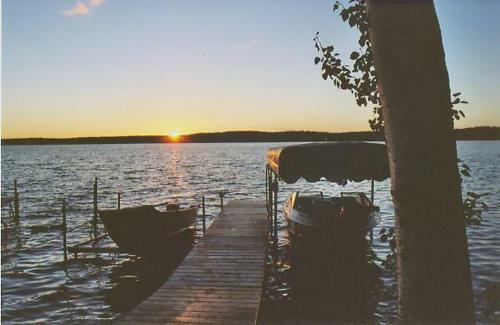 Minnow Bucket Cabin
