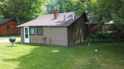 Minnow Bucket Cabin