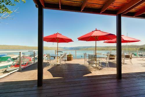 Hotel Lakeside Lodge Resort And Marina