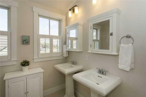 The West Winds Four-bedroom Home