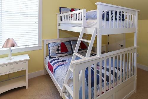 Anchors Away Four-bedroom Home