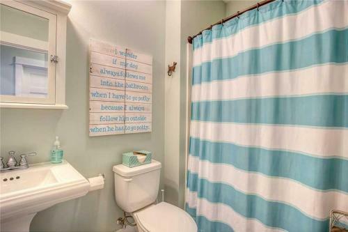 Ocean Tailsfour-bedroom Home