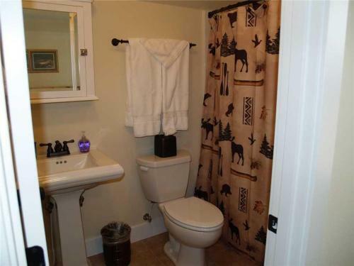 Into The Woods Three-bedroom Home