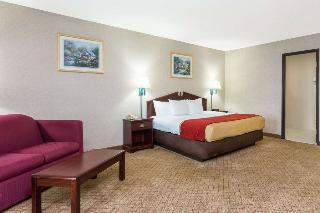 Hotel Baymont Inn And Suites