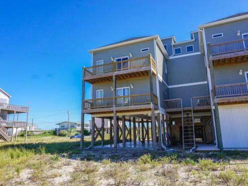 Sea Shore Drive 207-b Home