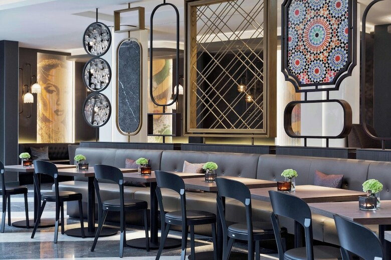 Renaissance Vienna Sch�nbrunn Hotel