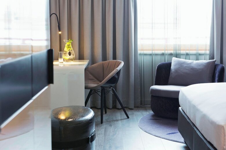 Renaissance Vienna Sch�nbrunn Hotel