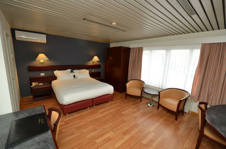 Hotel Bedford