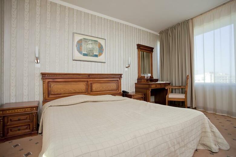 Hotel Mirage
