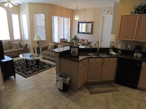 Loyalty Vacation Homes - Kissimmee