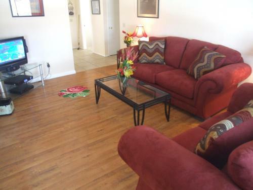 Loyalty Vacation Homes - Kissimmee