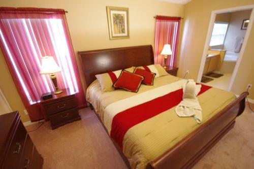 Loyalty Vacation Homes - Kissimmee