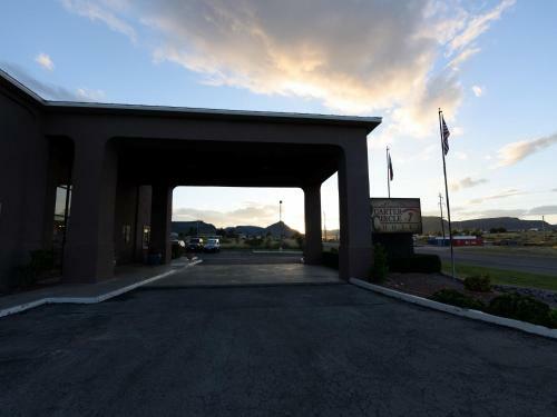 Hotel Ramada Of Alpine